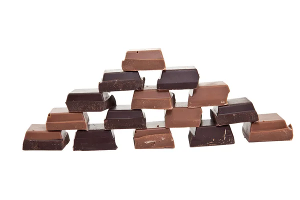 Шоколадний пірамід спереду — стокове фото