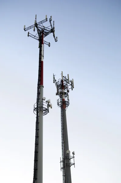 Telekom antenler — Stok fotoğraf