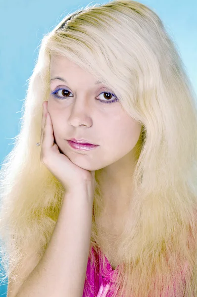 Triste blonde fille — Photo