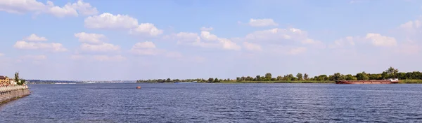 Panorama rzeki Dniepr — Zdjęcie stockowe