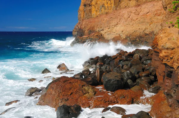 Vlny na severní pobřeží Havaje — Stock fotografie