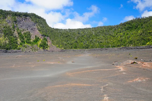 Uitzicht vanaf een vulkanische krater — Stockfoto