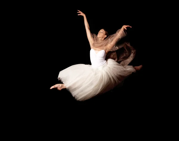 Ballerina vliegen — Stockfoto