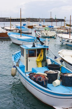 bağlantı noktası ve capri