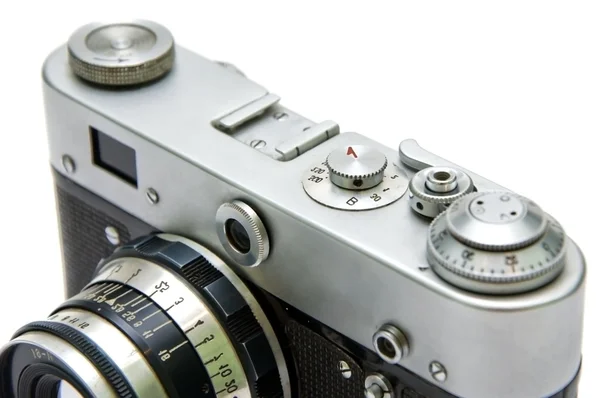 Vieille caméra analogique gros plan sur fond blanc — Photo