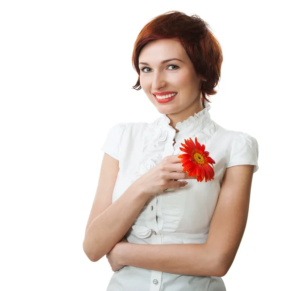 Όμορφη γυναίκα με Ζέρμπερες λουλούδι στα χέρια της κατά β λευκό — Φωτογραφία Αρχείου
