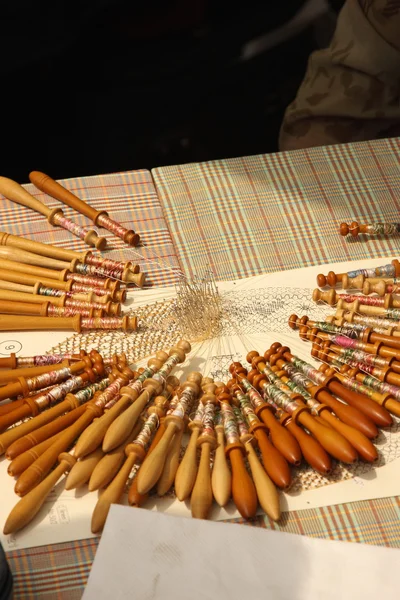 Process of lace-making with bobbins — Stock Photo, Image