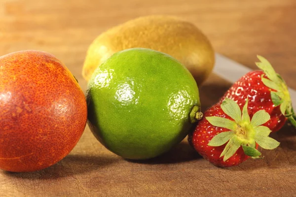 Mixed fruit — Stock Photo, Image