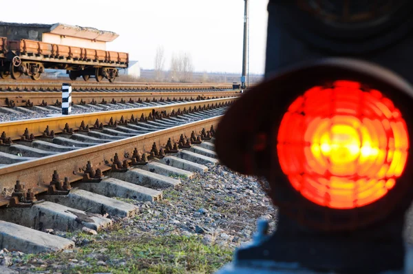 Luz de señal de parada en ferrocarril —  Fotos de Stock