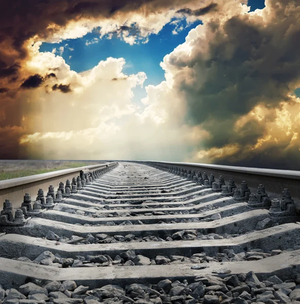 地平線への鉄道 — ストック写真