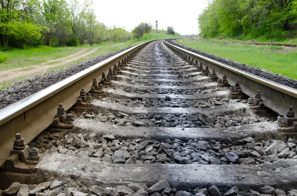 La ferrovia va all'orizzonte — Foto Stock
