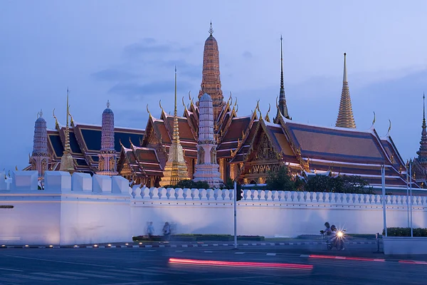 Wat phra Kaew w Bangkoku: Królewska świątynia Bangkok, tajski — Zdjęcie stockowe