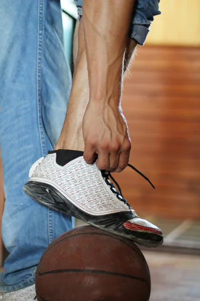 Start Men jeans sport foot. Lifestyle — Stock Photo, Image