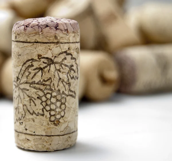 Wine cork with grape illustration — Stock Photo, Image