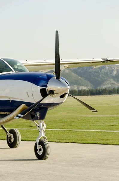 stock image Propeller plane on airstrip