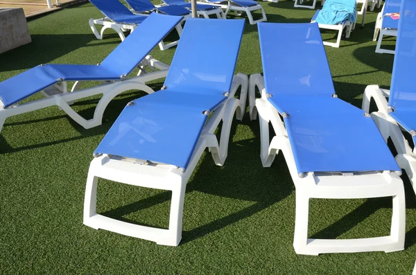 stock image Chairs at poolside