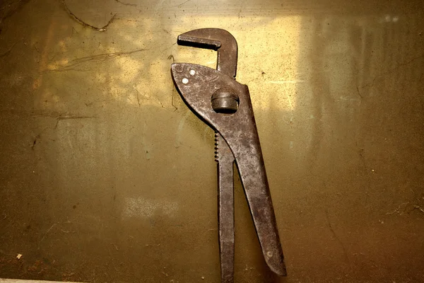 Eski boru anahtarı — Stok fotoğraf