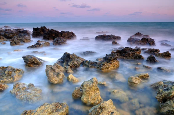 Zee op zonsondergang tijd — Stockfoto