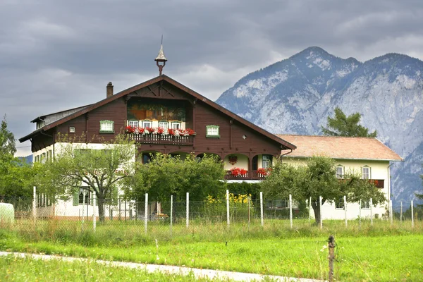 Casa em Natters, Tirol — Fotografia de Stock