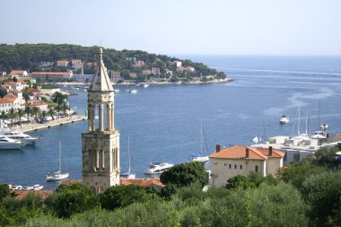 Hvar adası