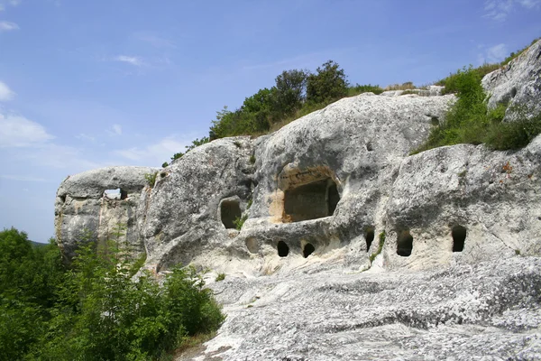 Jeskyně ve skále, Krym — Stock fotografie
