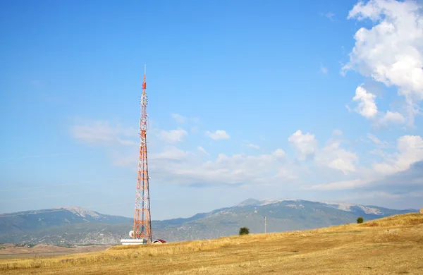 Anteny w polu — Zdjęcie stockowe
