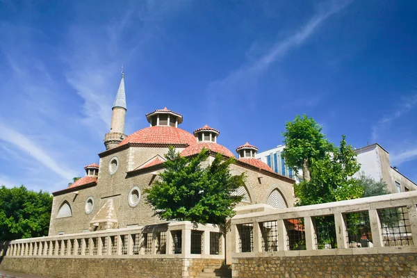 Мечеть в центре Анталии — стоковое фото