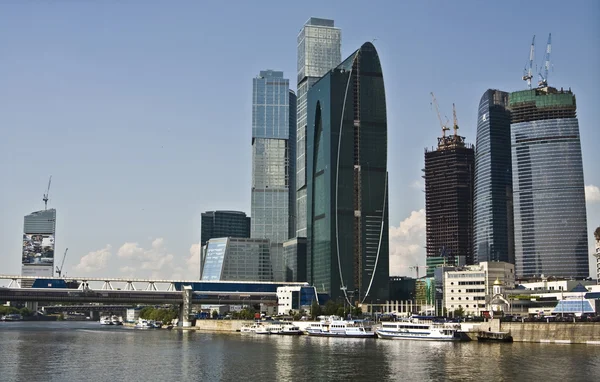 Москва, современные здания — стоковое фото