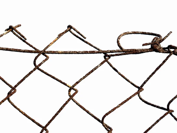 Drátěný plot izolovaných na bílém pozadí — Stock fotografie