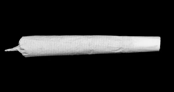 Marijuana Joint isolado em fundo preto — Fotografia de Stock