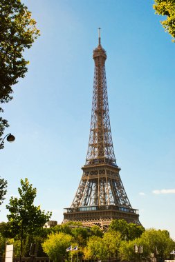 Paris 'teki Eyfel Kulesi