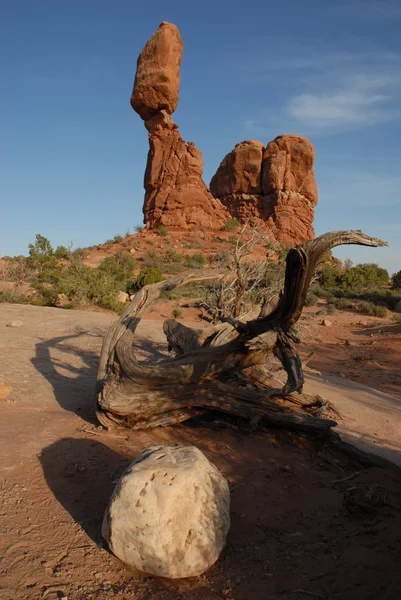Roca equilibrada — Foto de Stock