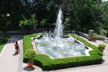 Casa loma Bahçe