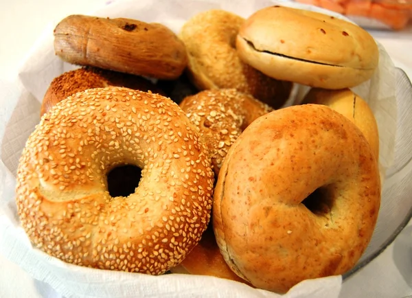 Kahvaltıda simit