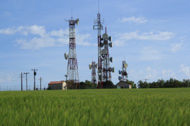 Communication towers clipart