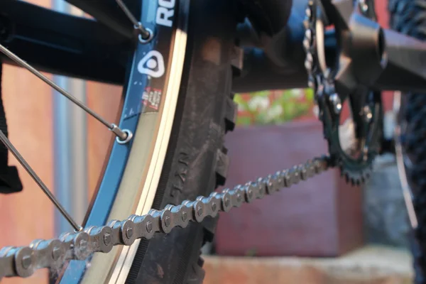 Una cadena de bicicleta — Foto de Stock