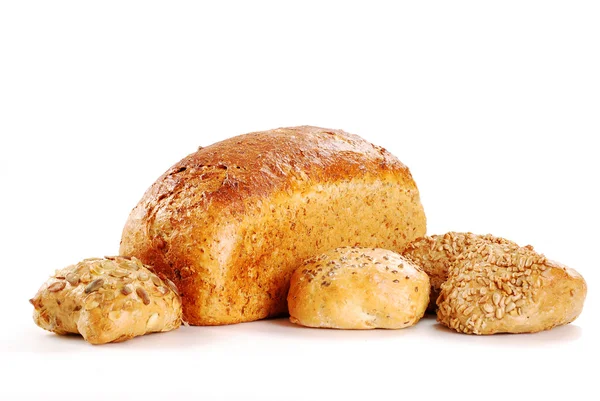 Composición con pan y rollos aislados en blanco — Foto de Stock