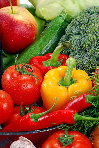 Composición con verduras crudas — Foto de Stock