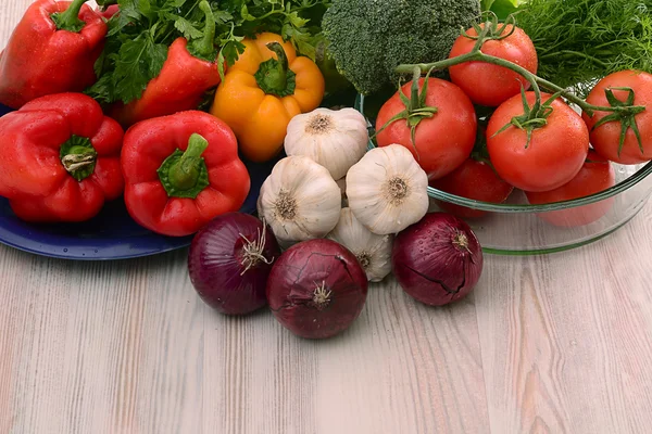 Sammansättning med utbud av råa grönsaker — Stockfoto