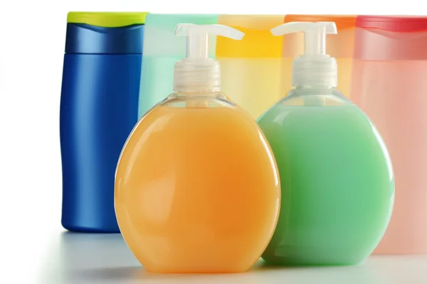 Testápolási és szépségápolási célú műanyag palackok — Stock Fotó