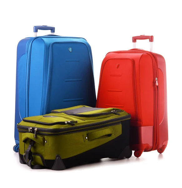Bagage bestående av stora resväskor isolerade på vitt — Stockfoto