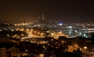 İspanya'nın Barselona şehrinin gece Panoraması