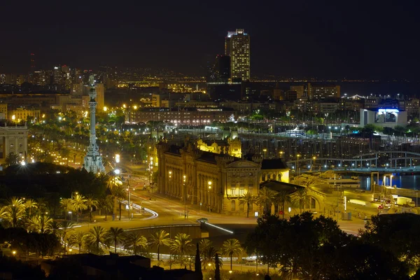 İspanya'nın Barselona şehrinin gece Panoraması