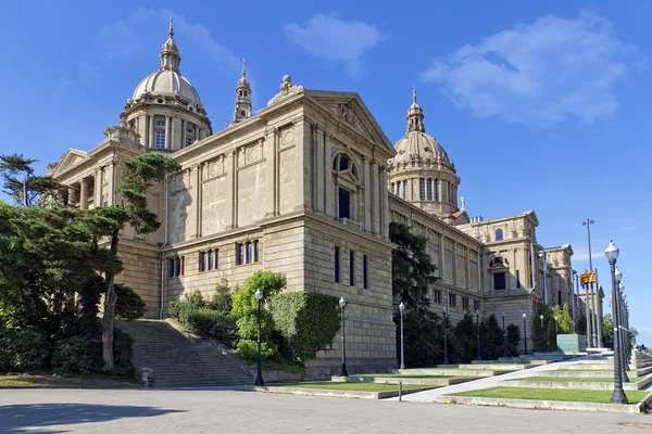 El Palacio Nacional de Montjuic — Stockfoto