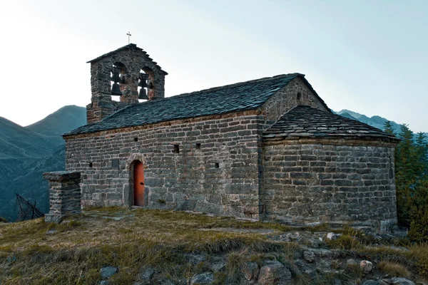 Eglise romane de Sant Quirc de Durro, Catalogne, Espagne — Photo