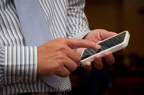 iş adamı dokunmatik telefon