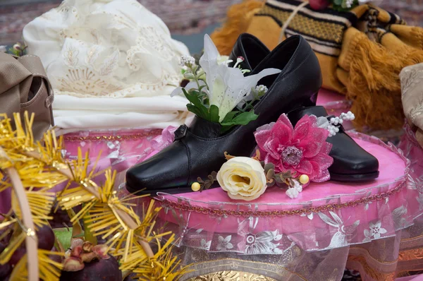 Buty ślubne kobieta biznesu — Zdjęcie stockowe