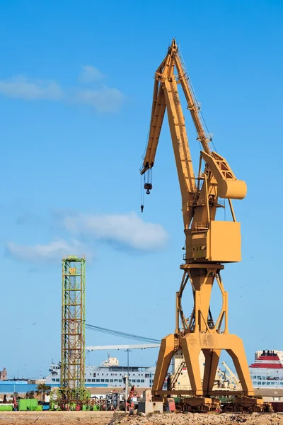 Gru dei cantieri portuali — Foto Stock