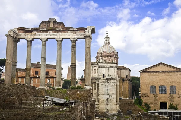 Το Ρωμαϊκό Φόρουμ στη Ρώμη — Φωτογραφία Αρχείου