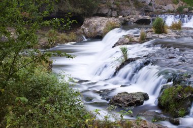 güzel river rapids.